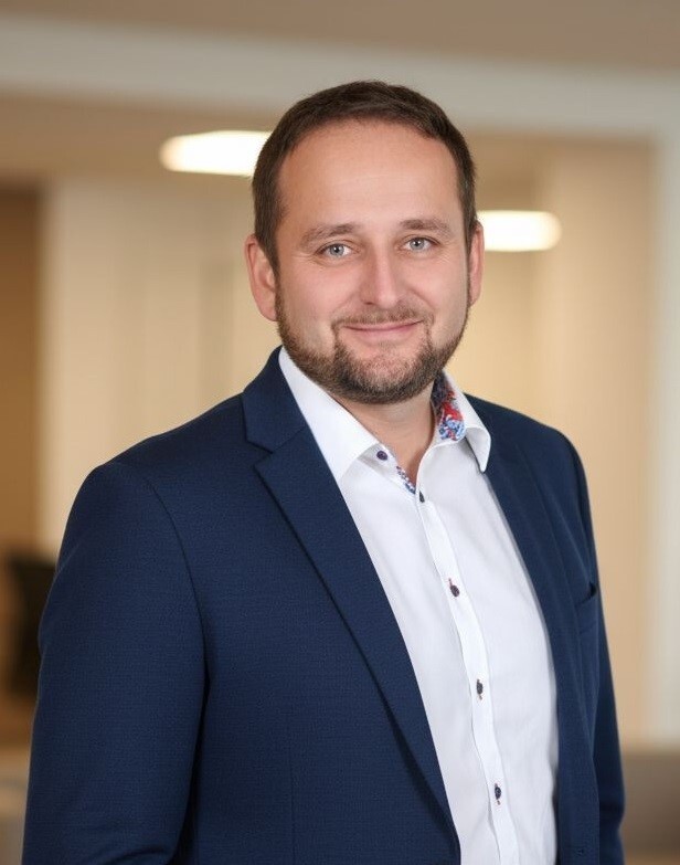 Schneider Radek-oez
